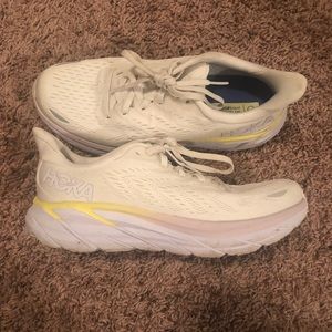 Hoka Clifton 8 size 7.5